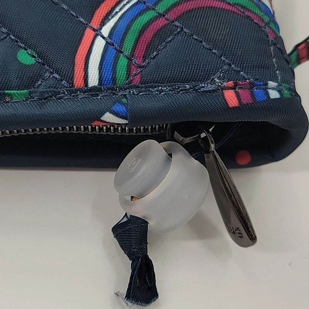 lug chic navy